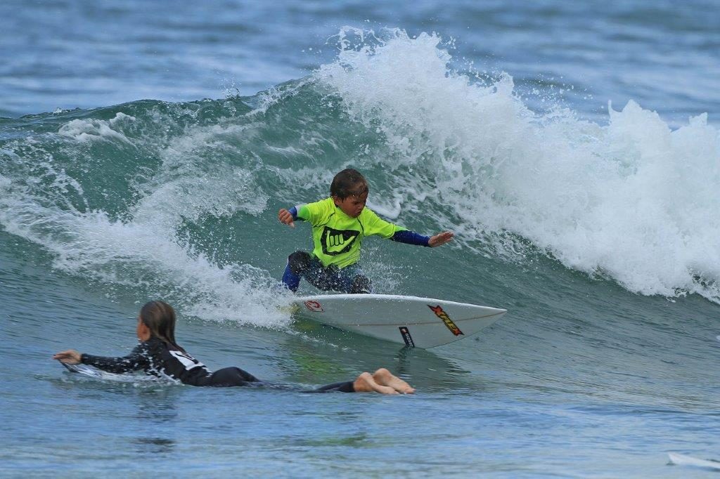 Nova geração entra em cena no Hang Loose Surf Attack.