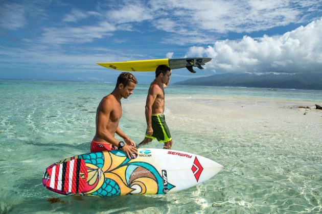 Douglas Silva e Danilo Couto, Polinésia Francesa. Foto: Ben Thouard.