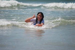 Balneário Ipanema recebe confraternização do surfe feminino.