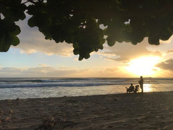 Pôr do Sol em Makaha, Oahu, Havaí. Foto: Arquivo pessoal.
