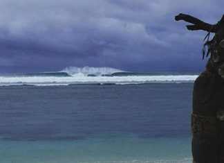 Surfista morre em Bali
