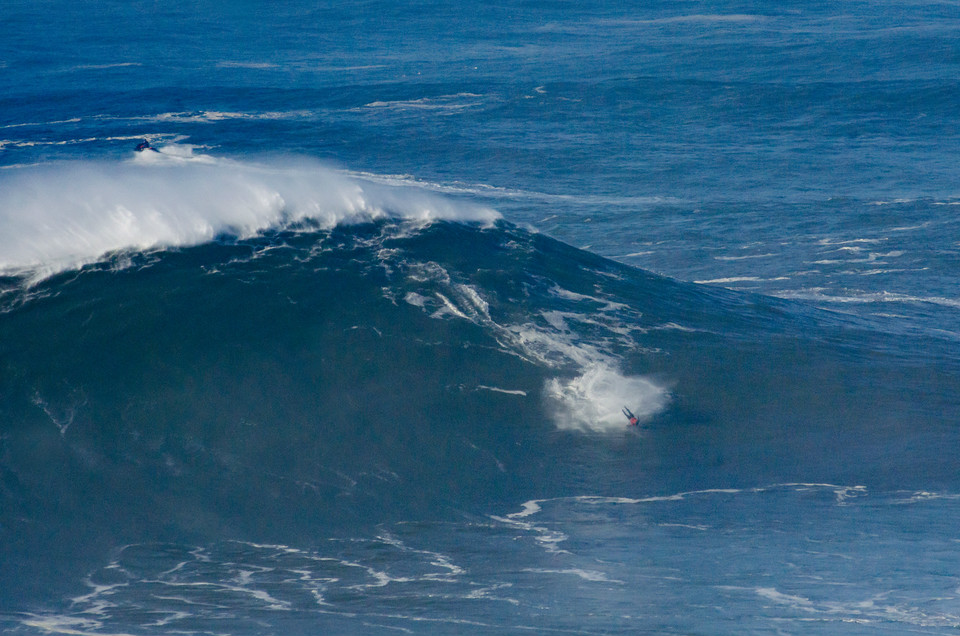 Tissot experimenta o lado tenso de Nazaré.