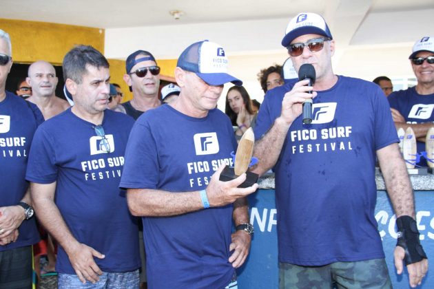 Fabio Maradei, Fico e Alfio Lagnado, Fico Surf Festival 2018, praia do Tombo, Guarujá (SP). Foto: Silvia Winik.