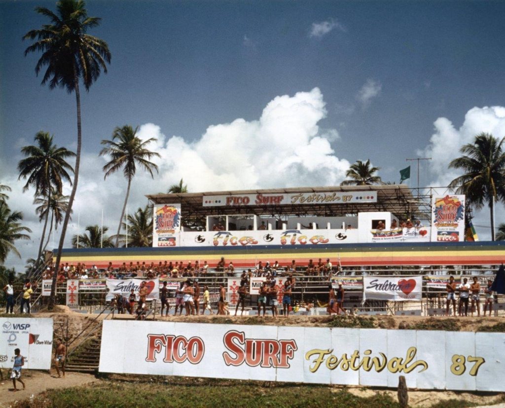 Edição histórica do Fico Surf Festival, em 1987, em Salvador (BA).