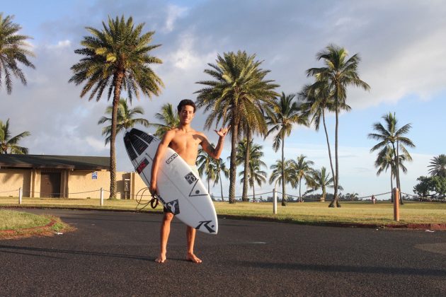 Renan Hanada, North Shore de Oahu, Havaí. Foto: Gil  Hanada.
