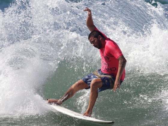 Kiko Ribeiro, Surf Treino ASL 2018, Molhes de Laguna (SC). Foto: Basilio Ruy/P.P07.