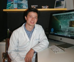 Guilherme Lima, o Guiga, faz parte do quadro de médicos da Surfing Medicine International.