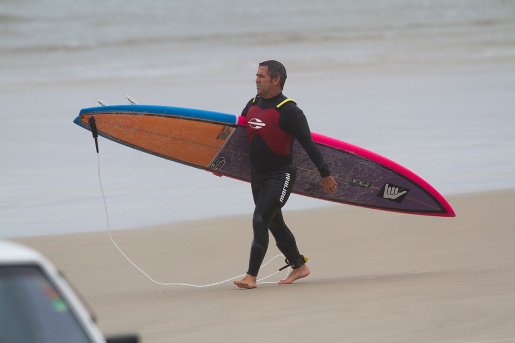 Fabio Gouveia é um dos maiores nomes do surfe nacional na história.