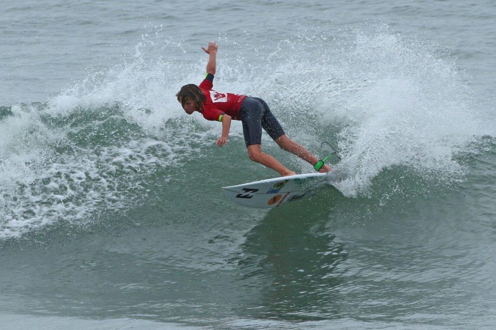 Atual campeão sub-12, Ryan Kainalo é uma das principais promessas da nova geração do surfe paulista.
