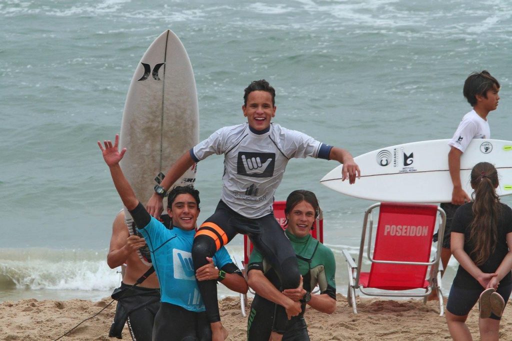 Catarinense Wallace Vasco foi o grande nome da última edição do Hang Loose Surf Attack.