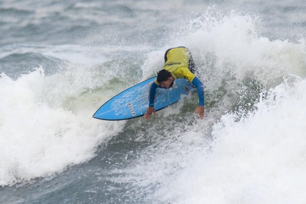 Gabriel Nieba, Campeonato Santos de Surf 2018, Praia do José Menino. Foto: Ivan Storti.