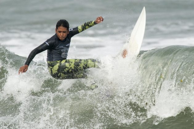 Yuri Beltrão, Campeonato Santos de Surf 2018, Praia do José Menino. Foto: Ivan Storti.