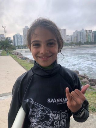 Maria Beatriz, Campeonato Santos de Surf 2018, Praia do José Menino. Foto: Fábio Maradei.