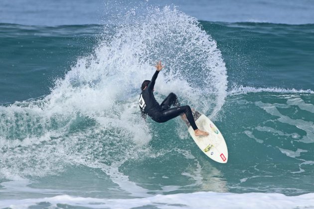 Vinicius Parra, Hang Loose Surf Attack 2018, Maresias (SP). Foto: Munir El Hage.