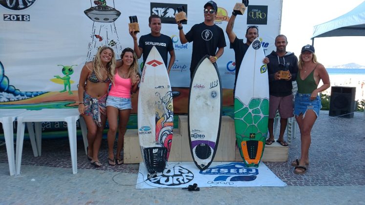 Pódio Masculino, Top Surf Pro 2018, Praia do Forte, Cabo Frio (RJ). Foto: Gugu Netto.