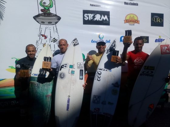 Pódio Master Pro, Top Surf Pro 2018, Praia do Forte, Cabo Frio (RJ). Foto: Divulgação.