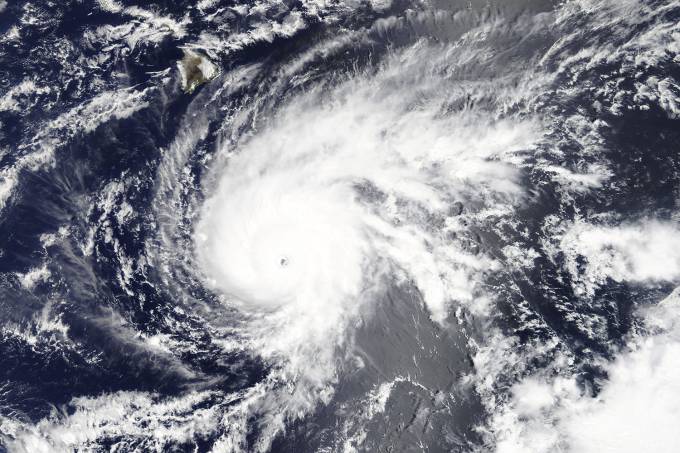 Furacão com categoria máxima pode passar por algumas ilhas do Havaí a partir desta quinta-feira.