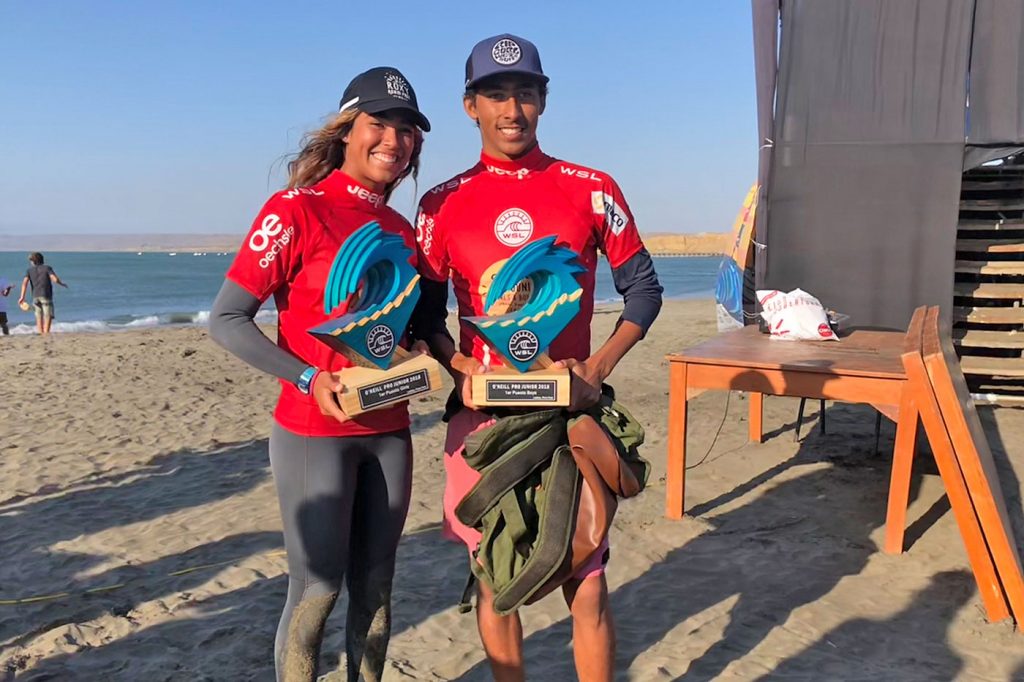 Sol Aguirre e Samuel Pupo são os novos campeões sul-americanos da WSL na categoria Pro Junior.