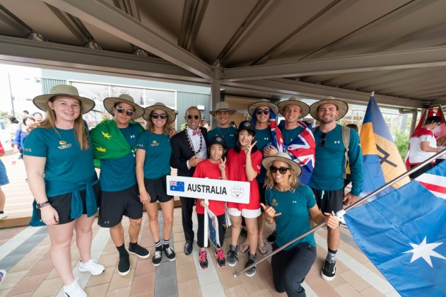 Equipe da Austrália, Cerimônia de abertura do UR ISA World Surfing Games 2018, Long Beach, Tahara, Japão. Foto: ISA / Sean Evans.