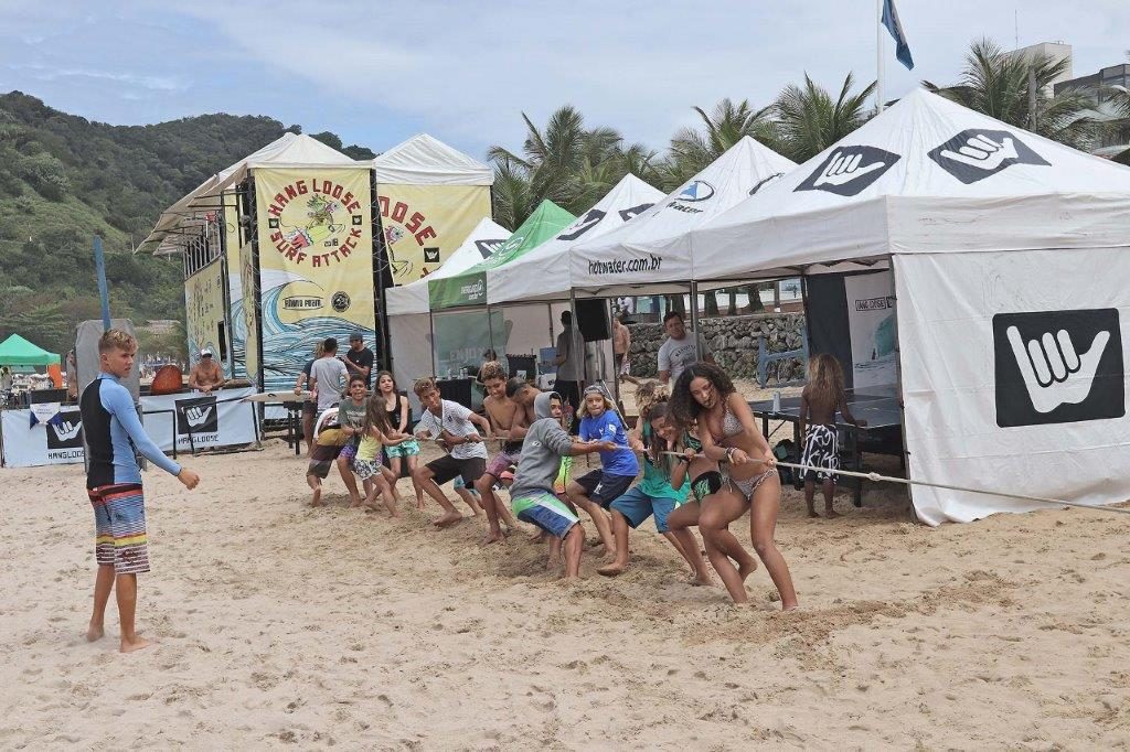 Hang Loose Surf Attack 2018, praia do Tombo, Guarujá (SP)