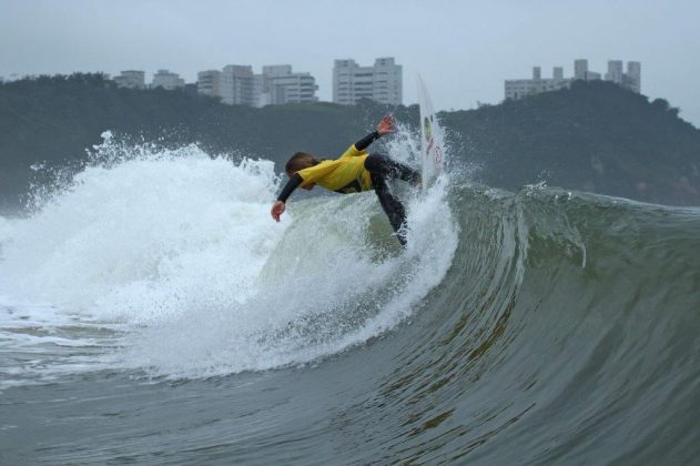 Pedro Henrique, Hang Loose Surf Attack 2018, praia do Tombo, Guarujá (SP). Foto: Munir El Hage.