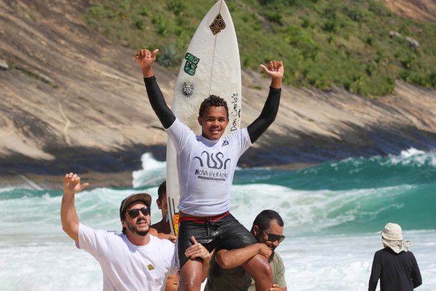 Gustavo Henrique, Itacoatiara Open de Surf 2018, Niterói (RJ). Foto: @surfetv / @carlosmatiasrj.