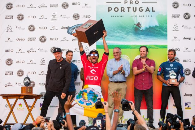 Italo Ferreira, MEO Rip Curl Pro Portugal 2018, Supertubos, Peniche. Foto: WSL / Masurel.
