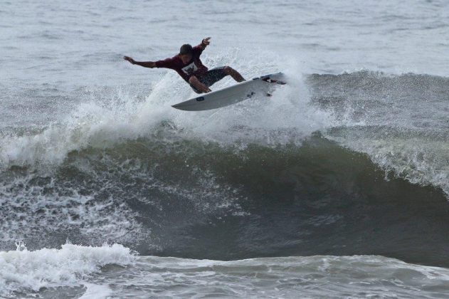 Kaua Terra, Hang Loose Surf Attack 2018, praia do Tombo, Guarujá (SP). Foto: Munir El Hage.