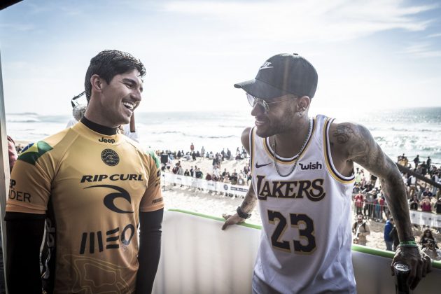 Gabriel Medina e Neymar Jr, MEO Rip Curl Pro Portugal 2018, Supertubos, Peniche. Foto: WSL / Poullenot.