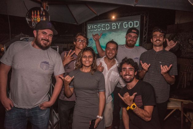 Lançamento do filme Kissed By God no Brasil, Curvão Surf House, Guarujá (SP). Foto: Divulgação.