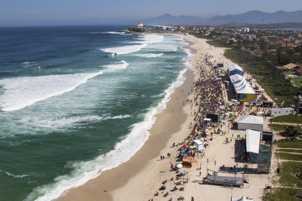 Saquarema recebe os melhores surfistas do mundo para o Oi Rio Pro 2019.