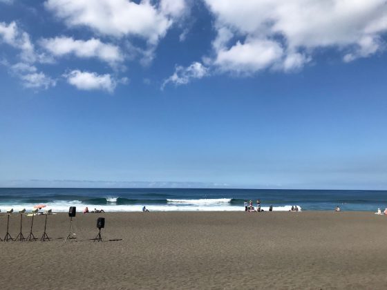 Boas ondas rolaram durante todo o evento, Mundial Master 2018, Açores, Portugal. Foto: Arquivo pessoal Fabio Gouveia.