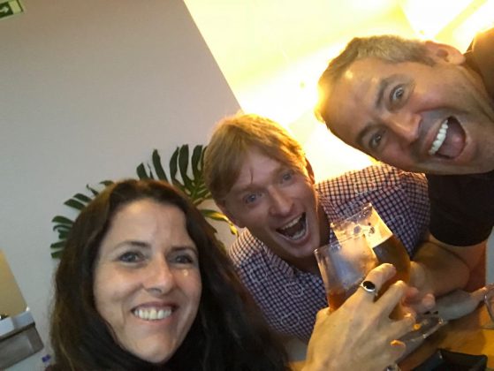 Elka, Cheyne Horan e Fabio Gouveia, Mundial Master 2018, Açores, Portugal. Foto: Arquivo pessoal Fabio Gouveia.
