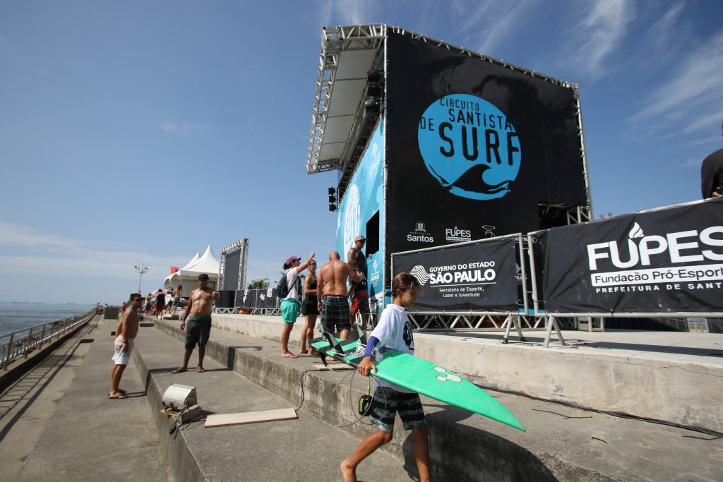 Terceira etapa do Santista de Surf fica para 2019.