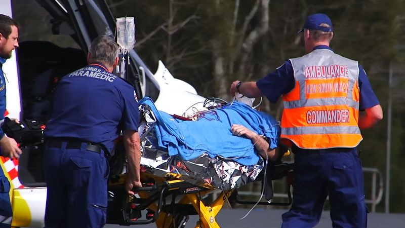 Homem de 36 anos é atacado por tubarão em Nambucca Heads, Austrália.