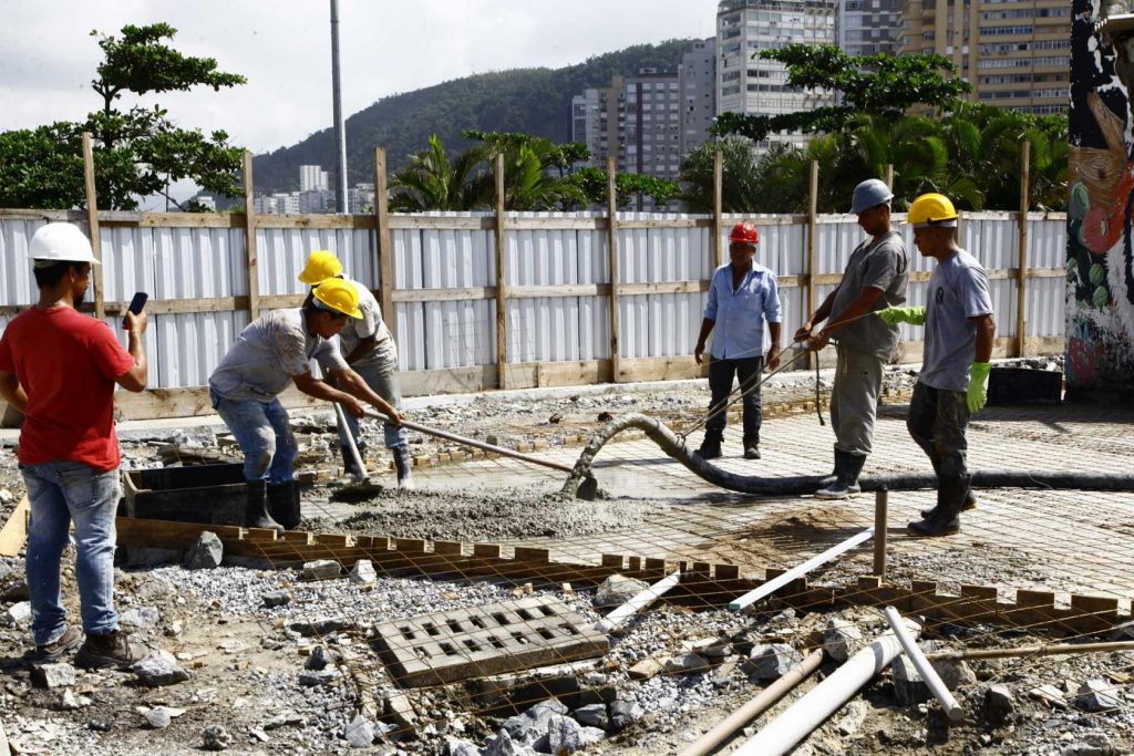 Previsão de entrega do novo Museu do Surf é para novembro.