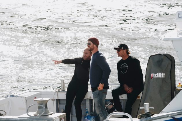Chris Hemsworth e Mark Mathews, Red Bull Cape Fear 2019, Shipstern Bluff, Tasmânia. Foto: Divulgação.