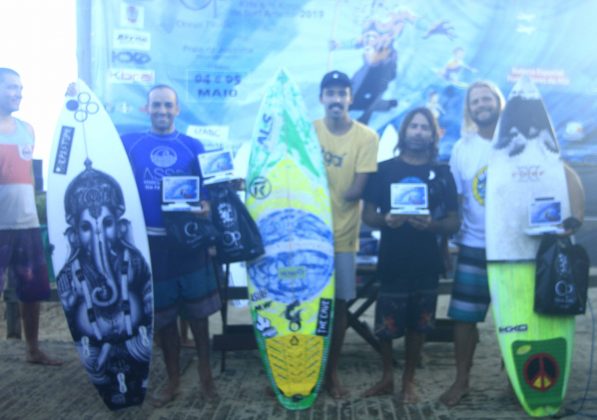 Pódio Surf Adaptado, OP ASJ Kids and Kings 2019, Joaquina, Florianópolis (SC). Foto: Basilio Ruy/P.P07.