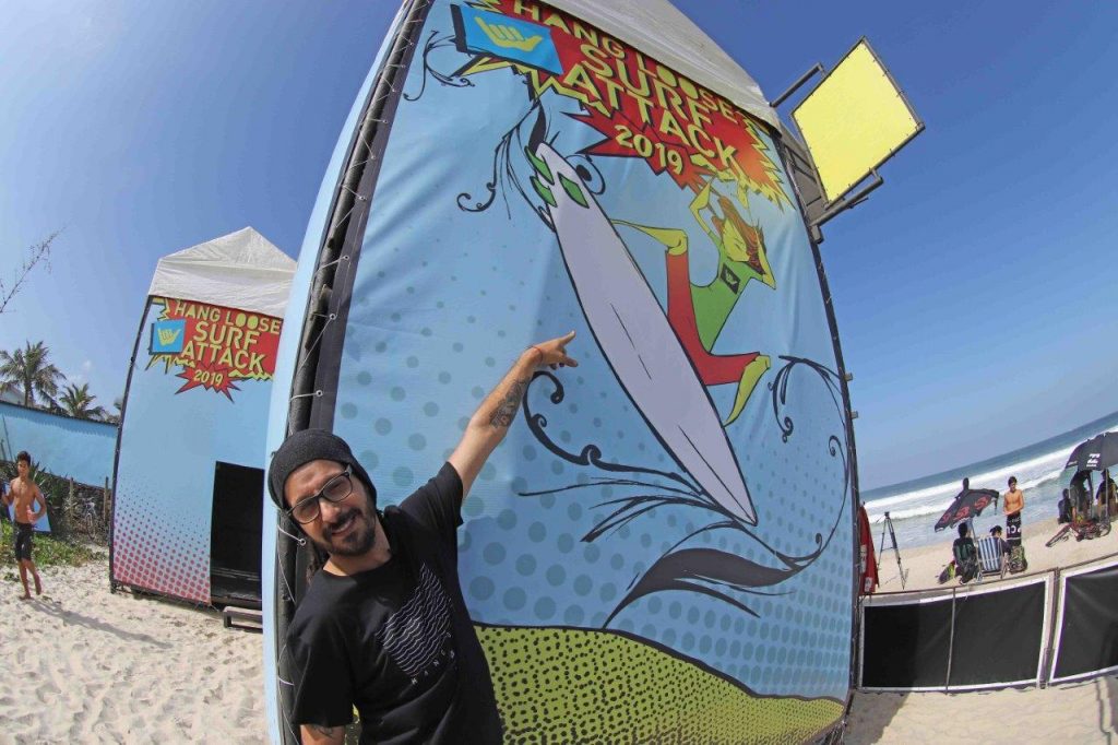 Anderson Novais, o Magoo, é o responsável pela arte do cartaz e do palanque do Hang Loose Surf Attack 2019.