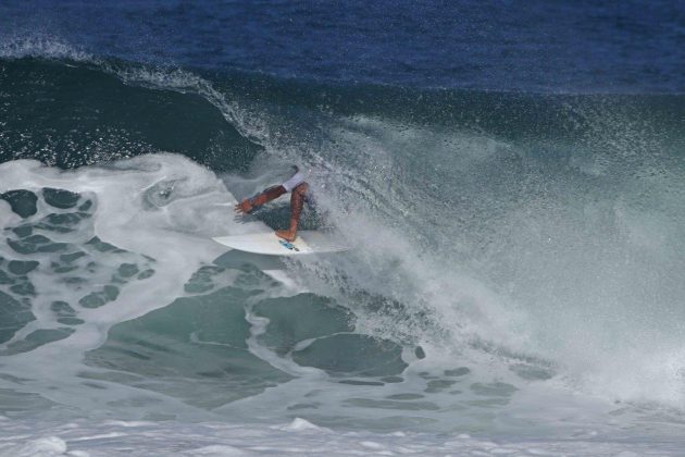 Pedro Araujo, Hang Loose Surf Attack 2019, Maresias, São Sebastião (SP). Foto: Munir El Hage.