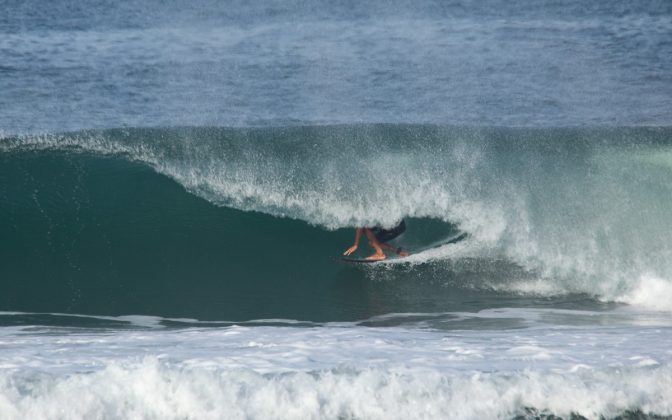 Paulo Cesar Caveira, Maresias, São Sebastião (SP). Foto: Marcelo Carriel / @surfmappers.