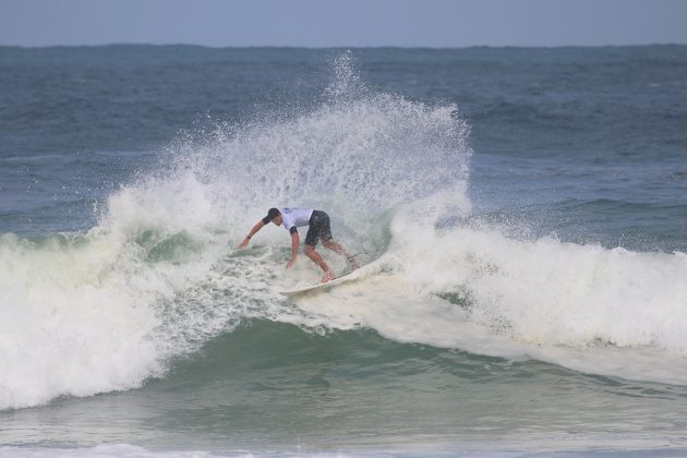 Arthur Maximo, Maricá Surf Pro / AM 2019, Ponta Negra (RJ). Foto: @surfetv / @carlosmatiasrj.