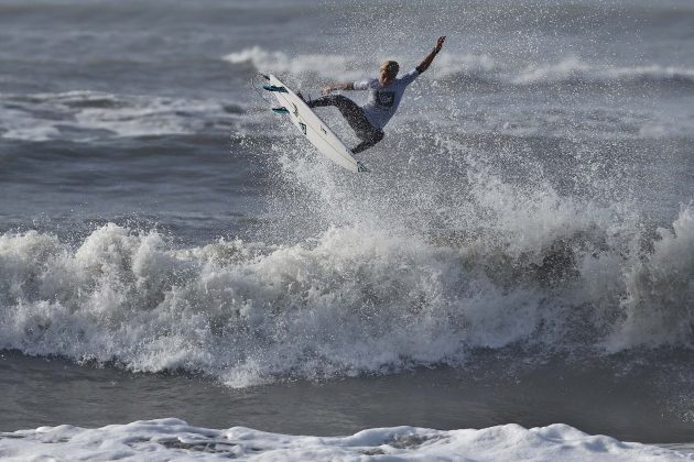 Daniel Adisaka, Hang Loose Surf Attack 2019, Perequê-Açú, Ubatuba (SP). Foto: Munir El Hage.