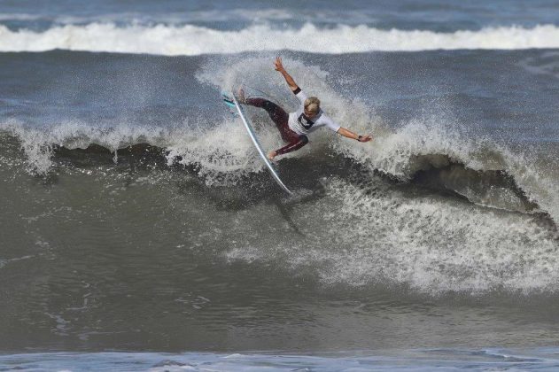 Daniel Adisaka, Hang Loose Surf Attack 2019, Perequê-Açú, Ubatuba (SP). Foto: Munir El Hage.