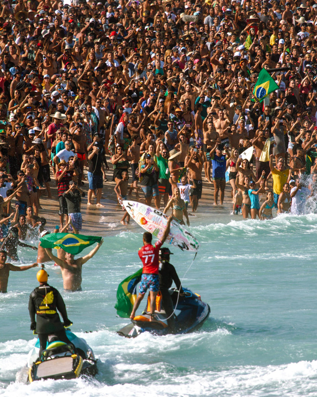 Etapa brasileira do Circuito Mundial movimenta legiões de fãs a cada ano em Saquarema (RJ), presencialmente e virtualmente.