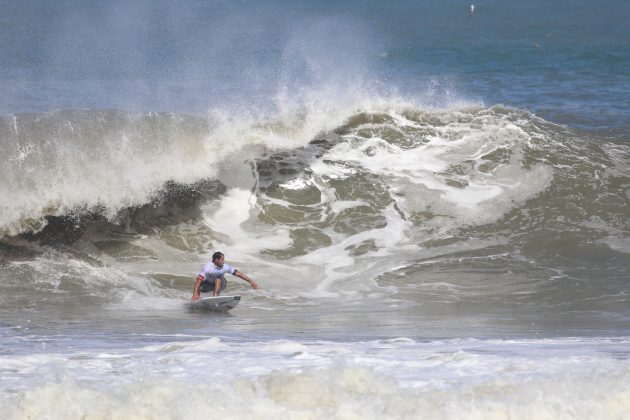 Leandro Bastos, Maricá Surf Pro / AM 2019, Ponta Negra (RJ). Foto: @surfetv / @carlosmatiasrj.