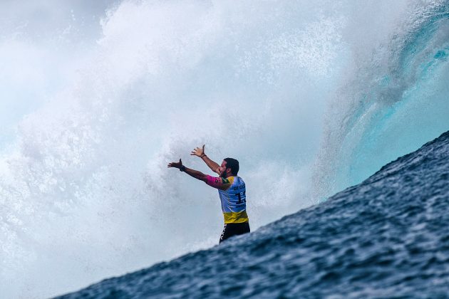 Adriano de Souza, Tahiti Pro 2019, Teahupoo. Foto: WSL / Matt Dunbar.