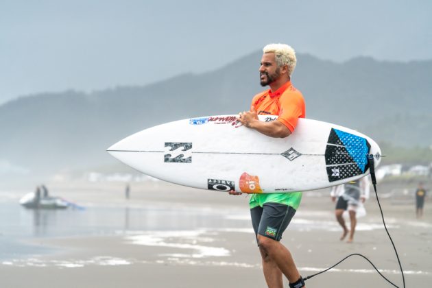 Italo Ferreira, ISA World Surfing Games 2019, Miyazaki, Japão. Foto: ISA / Sean Evans.