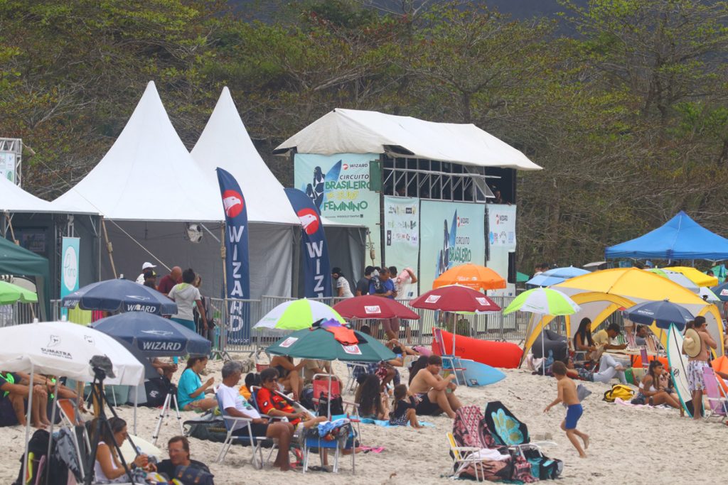 Etapa decisiva do Circuito Brasileiro de Surf Feminino começa nesta sexta-feira em Itamambuca.