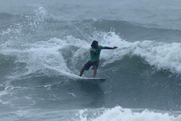 Cauã Gonçalves, Hang Loose Surf Attack 2019, Praia do Tombo, Guarujá (SP). Foto: Munir El Hage.